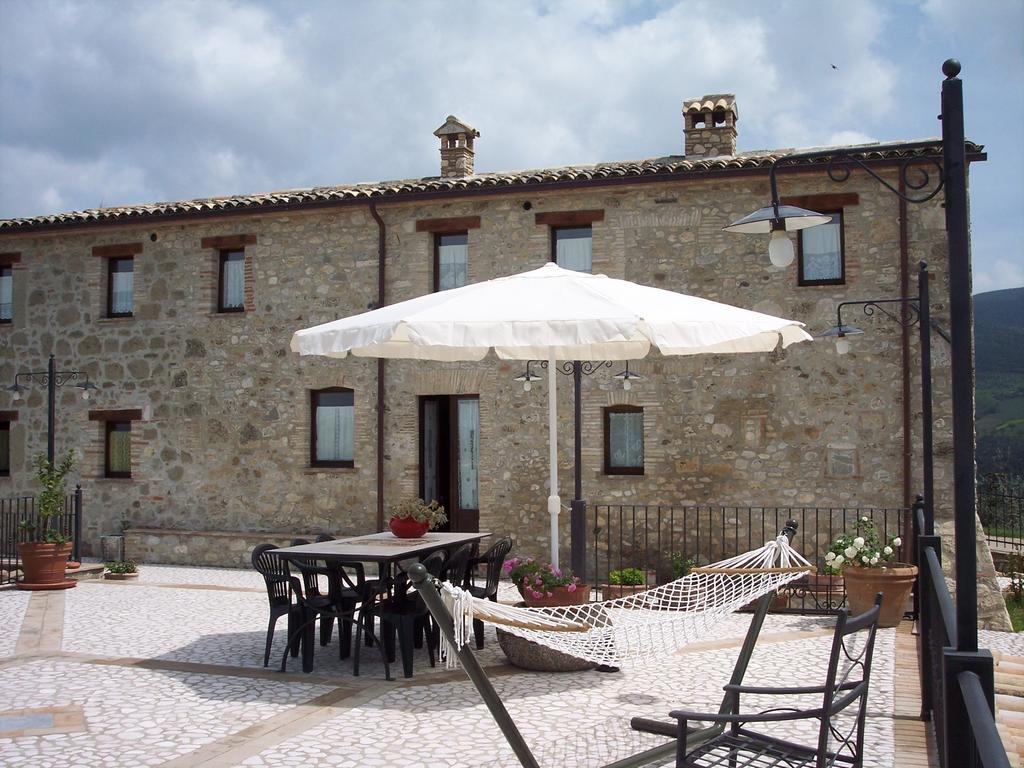 Agriturismo San Bartolomeo Монтеккьо Экстерьер фото
